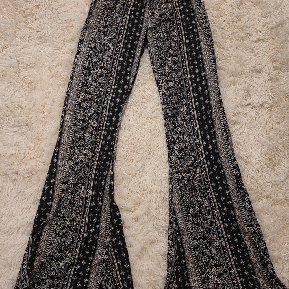 Windsor Black and White Floral Stripe Wide-Leg Pants